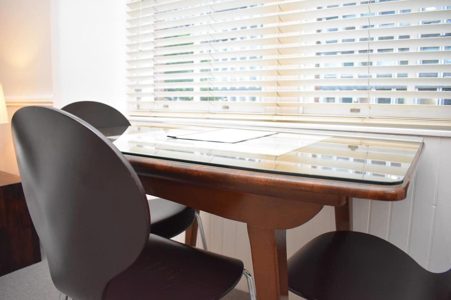 West Port - 2Br In The Heart Of The Old Town Just Off The Grassmarket Эдинбург Экстерьер фото